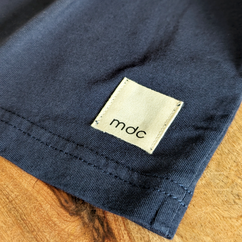 T-shirt com Bolso Azul