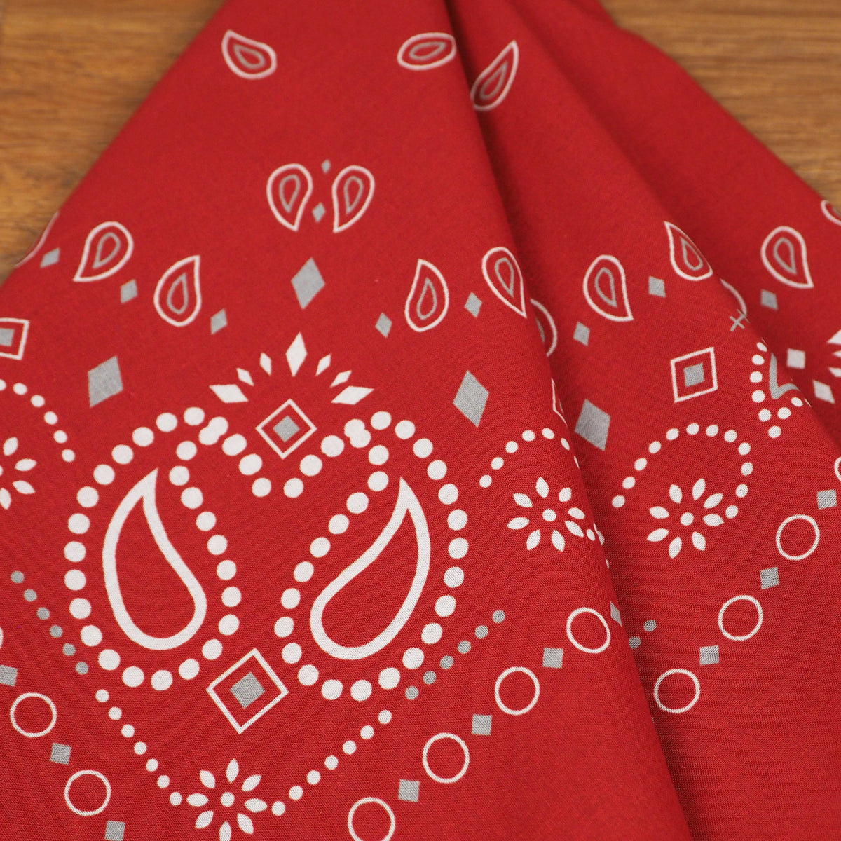 Sceptre Red Bandana
