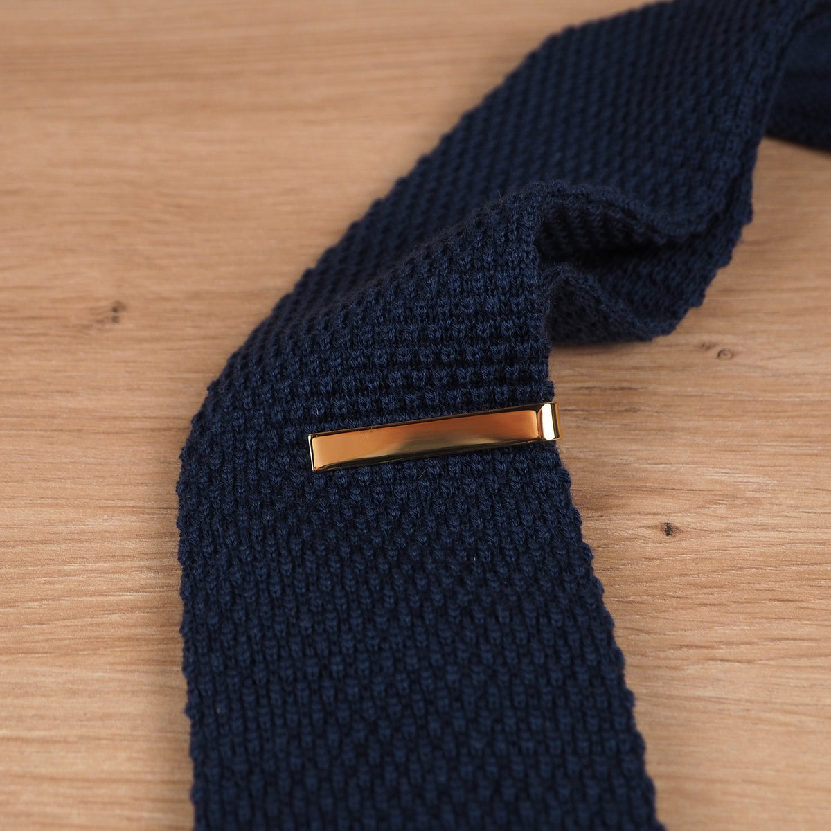 Pinch Clasp Golden Tie Bar