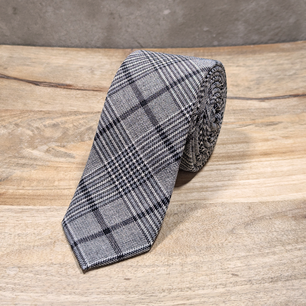 Prince Of Wales (grey)