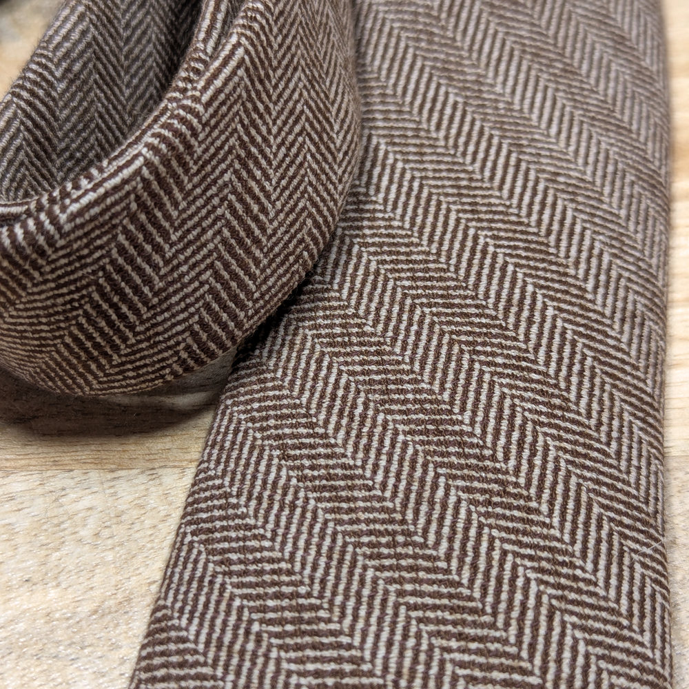Herringbone (brown)