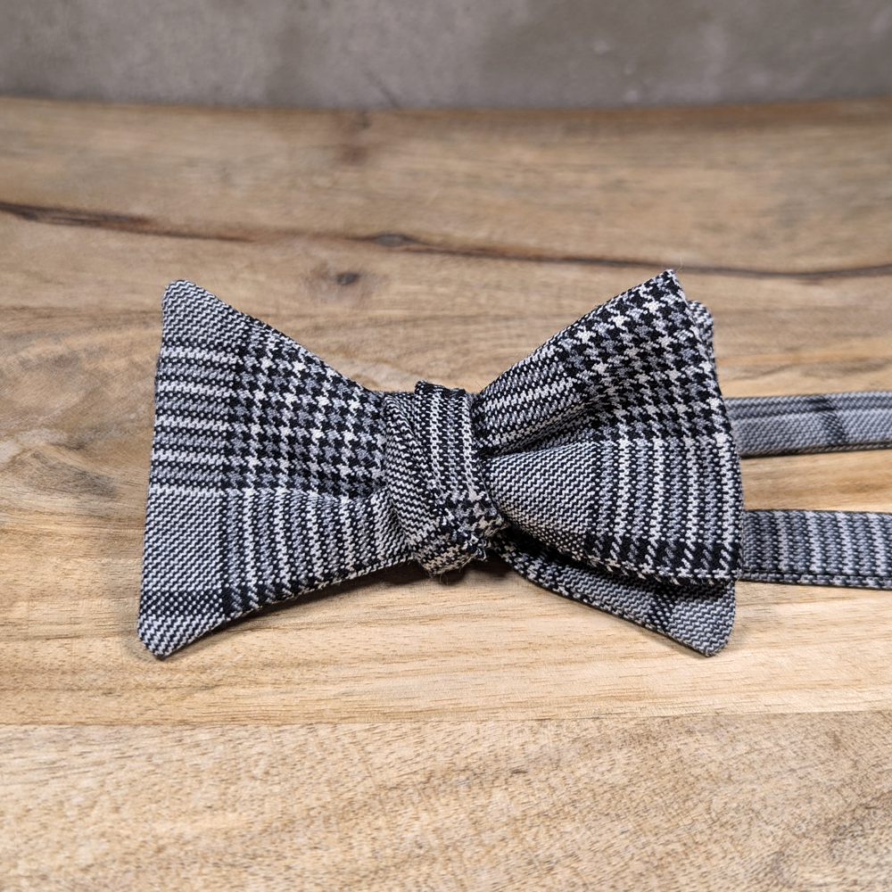 Prince of Wales (grey)
