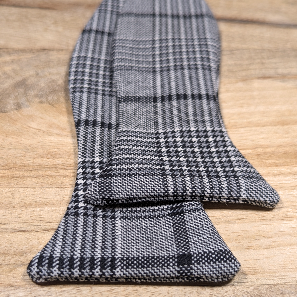Prince of Wales (grey)