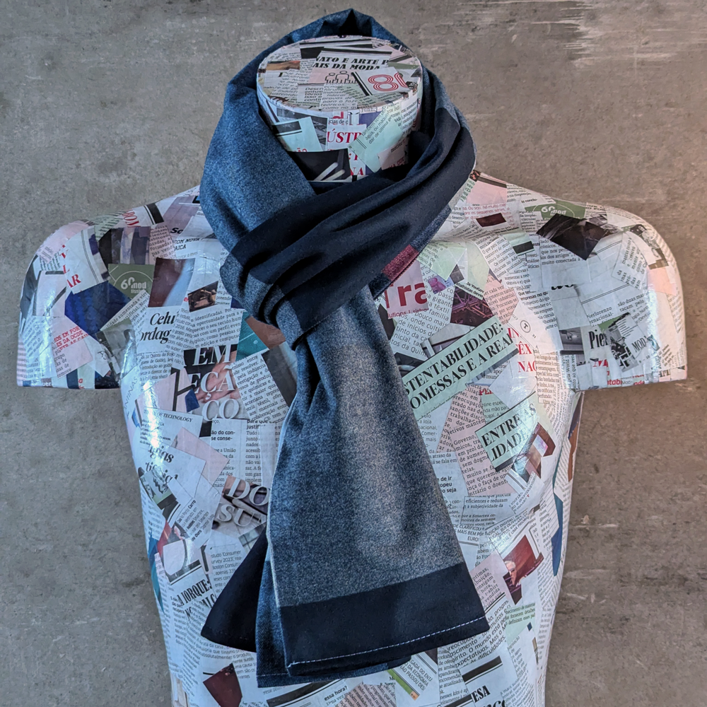 Tartan Preppy Soft Wool Reversible Scarf (blue/navy)