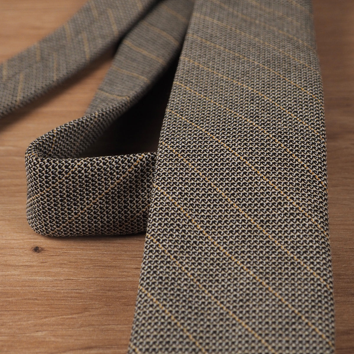 Bronze Waves