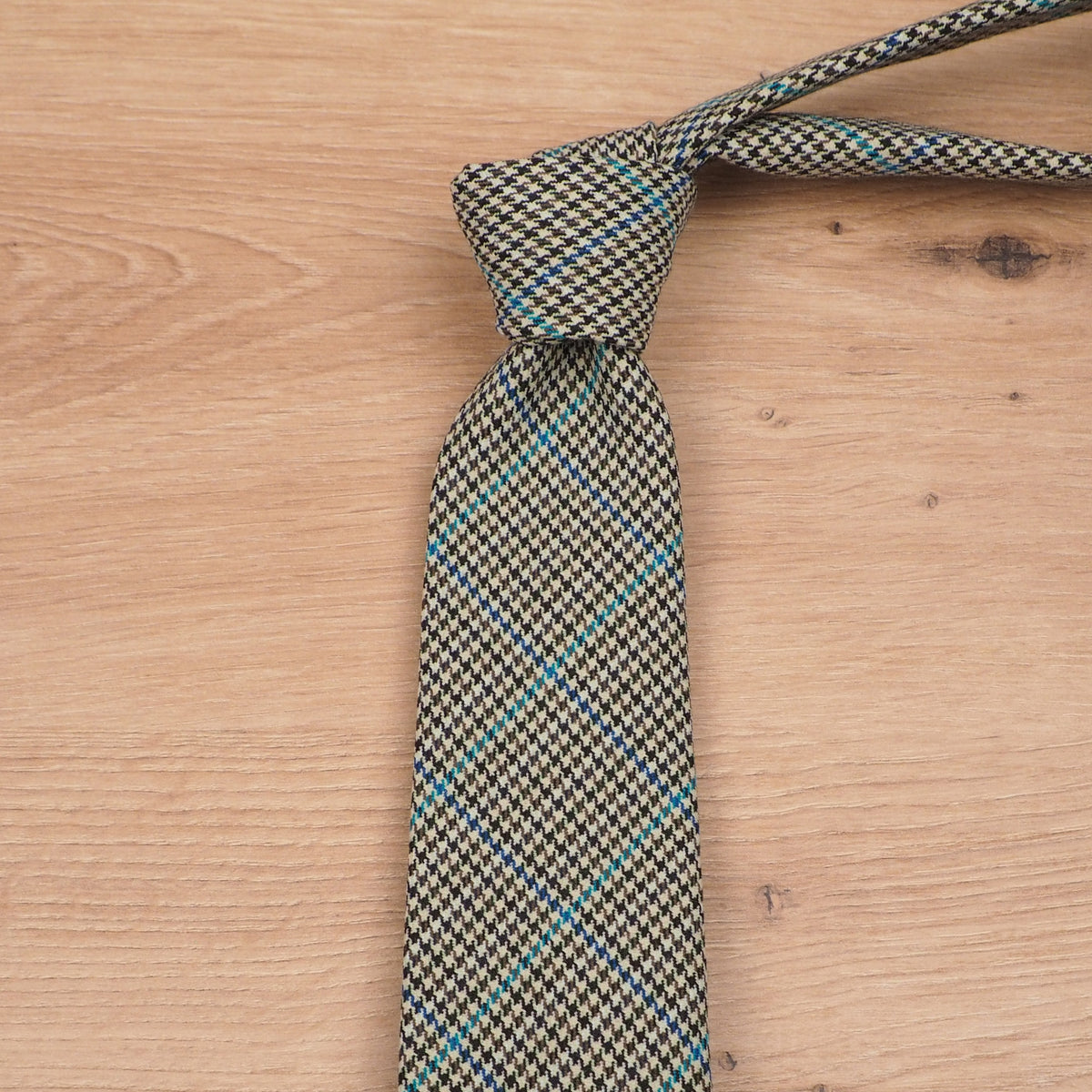 Brown Houndstooth